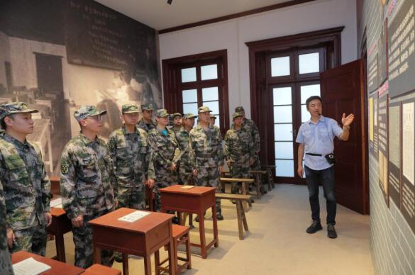 市城投集团公司基干民兵走进百年武水开展教育活动-集团动态-武汉城投集团 