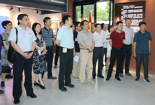 首页| 尊龙集团中国官方网站